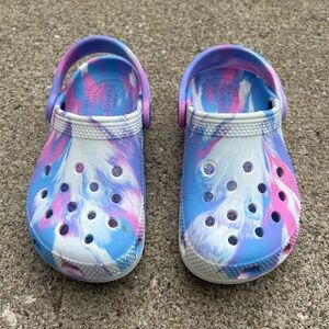 Size 10 Marble CROCS
